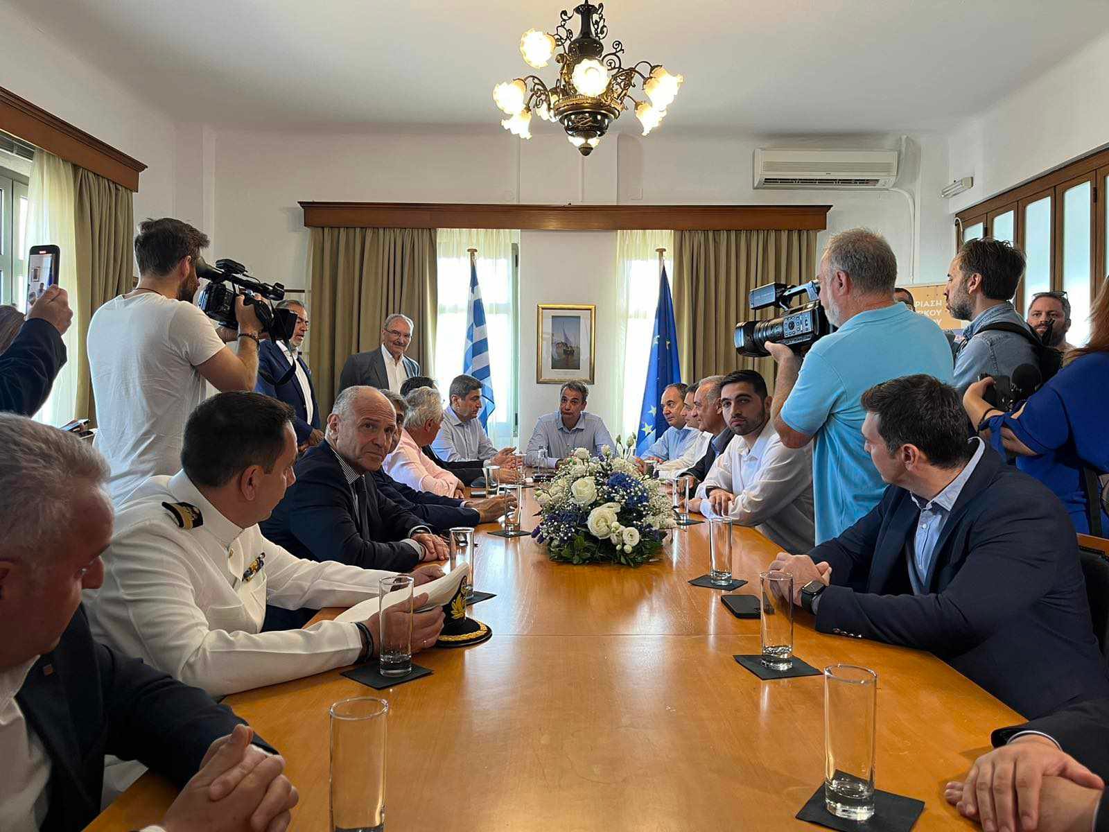 «Κλειστή» η σύσκεψη στον ΟΛΗ