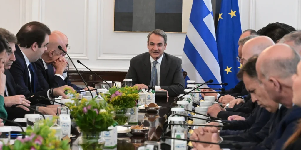Συνεδρίαση του υπουργικού συμβουλίου – Στην ατζέντα ο κατώτατος μισθός