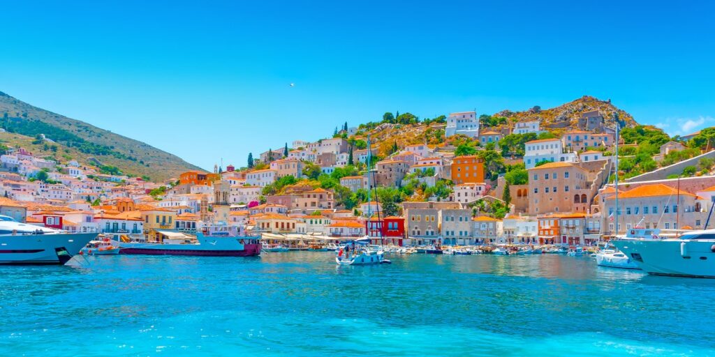 Εξορμήσεις στα νησιά για το τριήμερο του Αγίου Πνεύματος