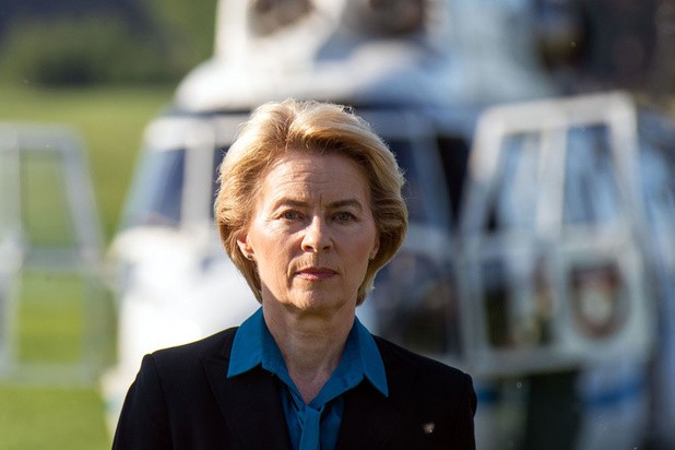 Σκληρή μάχη για την Φον Ντερ Λάιεν