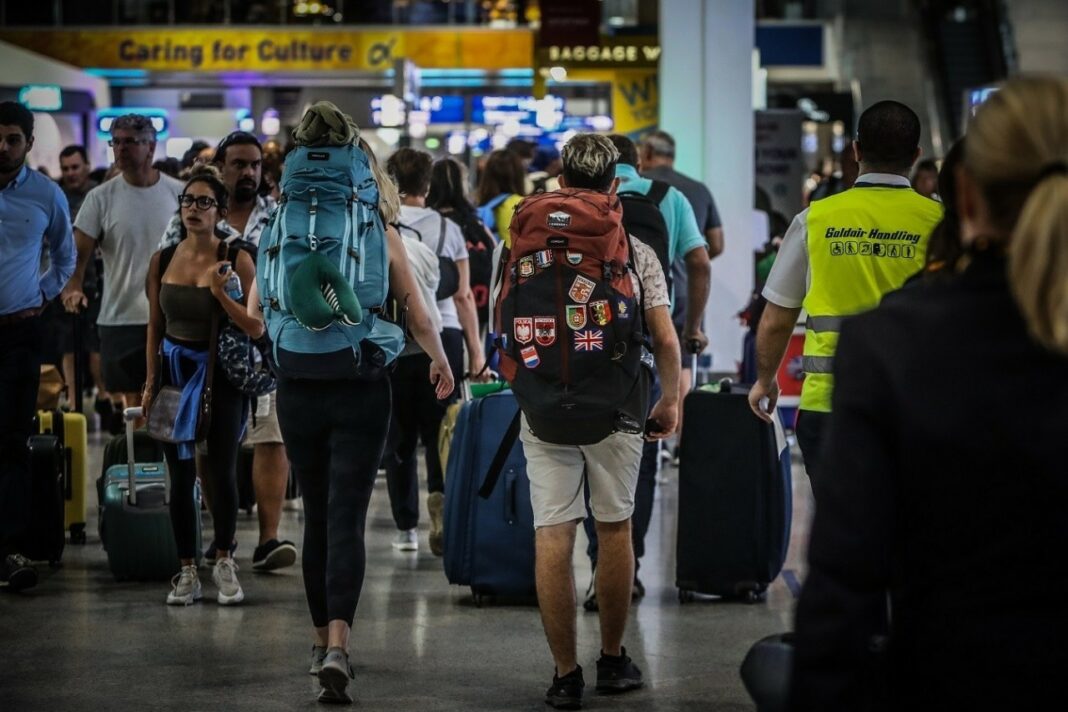 Τουρισμός: Εντυπωσιακή άνοδος αφίξεων 12.8%
