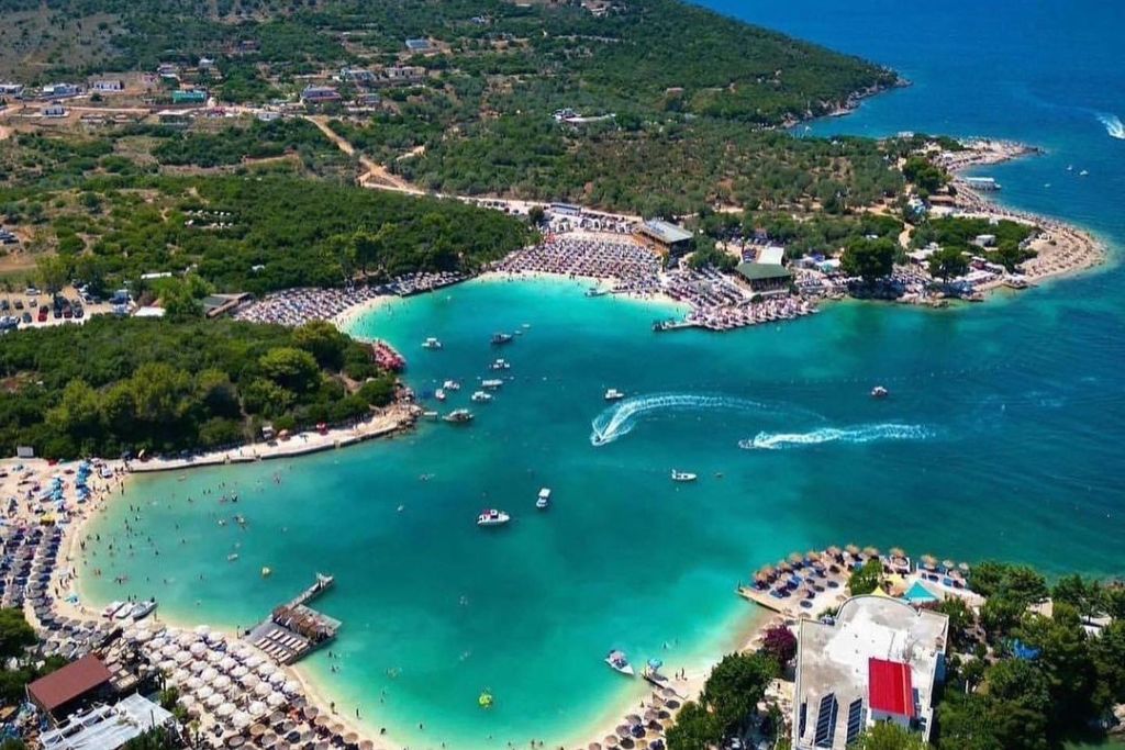 “Must” τουριστικός προορισμός για Έλληνες γίνεται η Αλβανία!