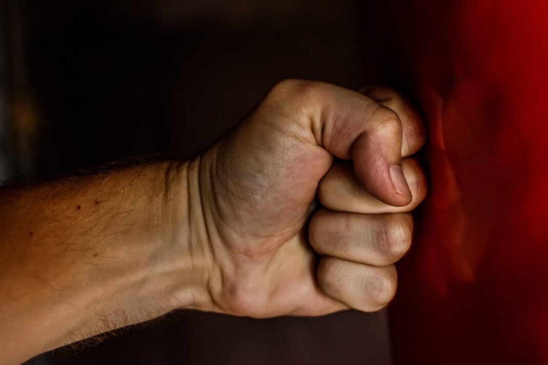 Πήγε χτυπημένος στο νοσοκομείο μετά από γλέντι