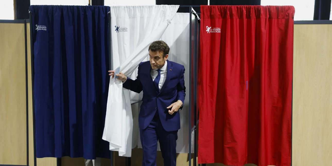 Δεν θεωρεί δεδομένη τη νίκη Λεπέν ο Μακρόν