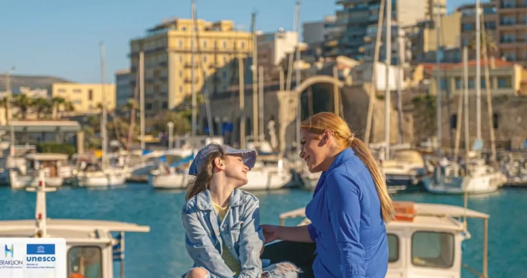 Παρουσιάζεται η νέα τουριστική καμπάνια “LoveHER”