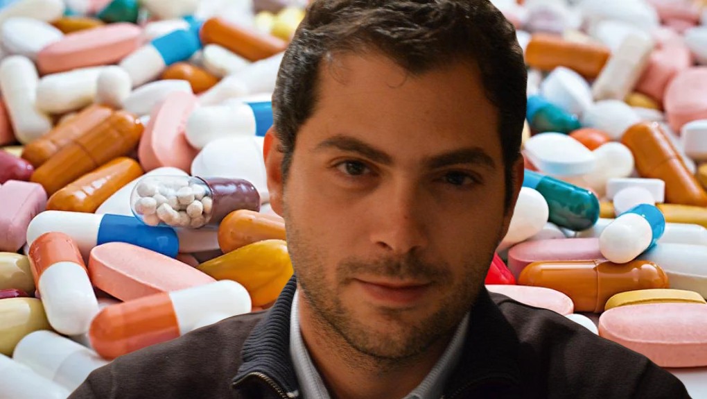 Ταμίας Φαρμακευτικού Συλλόγου: Έχεις ανάγκη 8 φάρμακα και δεν σου δίνουν πάνω από 2!