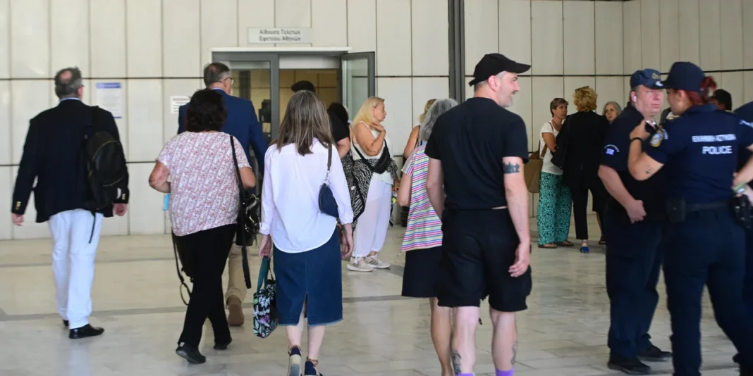 Συνεχίζεται η δευτεροβάθμια δίκη για το Μάτι
