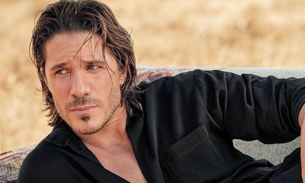 Για διακοπές στη Μύκονο ο Οικονομόπουλος