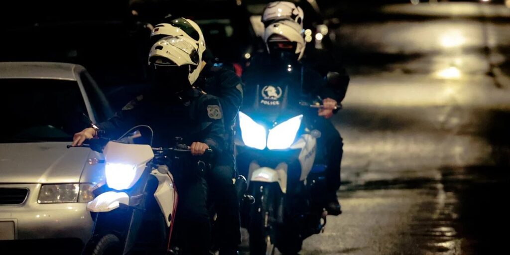 Ζεφίρι: Άνοιξαν πυρ κατά μονοκατοικίας