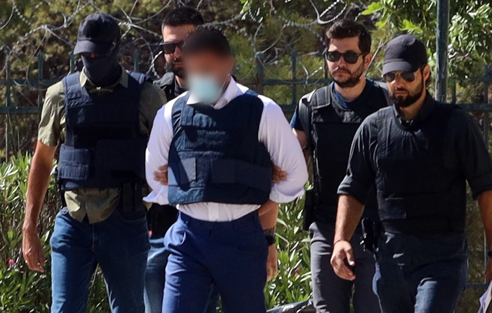 2.000 ανακαίνιση στο κελί του στην Τίρυνθα είχε κάνει ο … Γιώργος ο όμορφος!