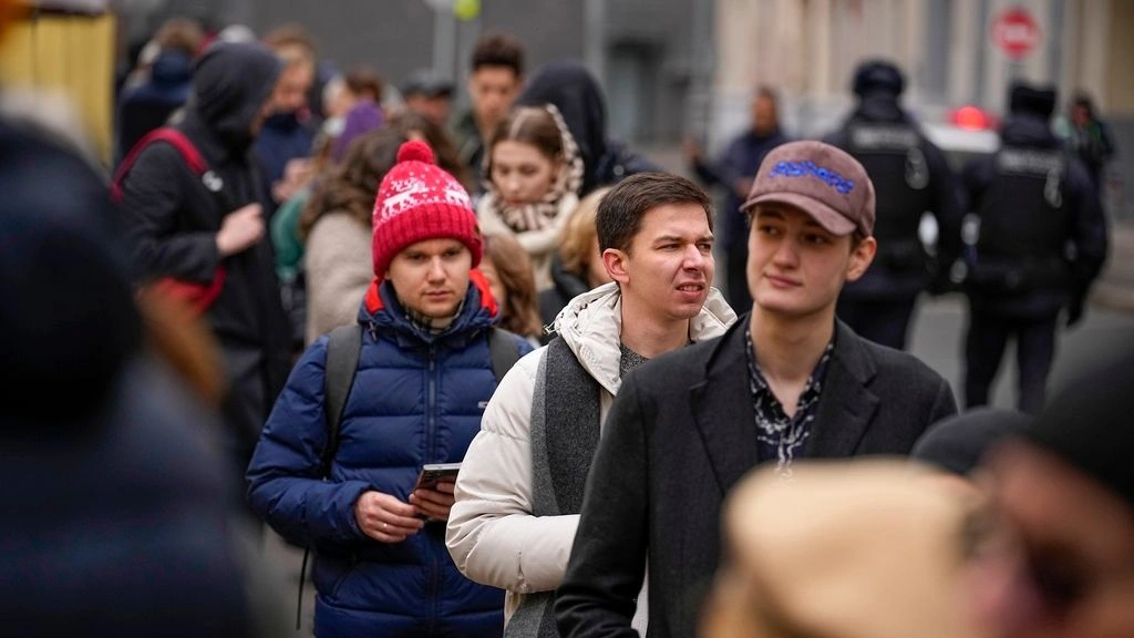 Πάνω από 650.000 Ρώσοι έχουν φύγει στο εξωτερικό