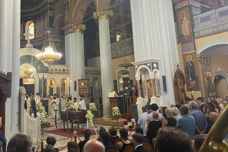Τελευταίο αντίο στο Γιάννη Σμπώκο