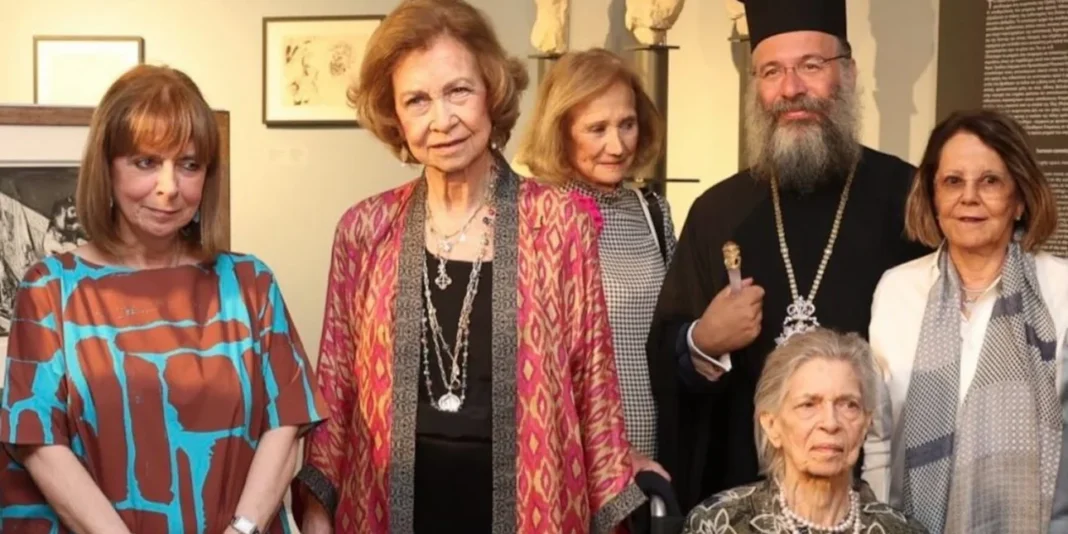 Παραμένει στην Κρήτη η βασίλισα Σοφία
