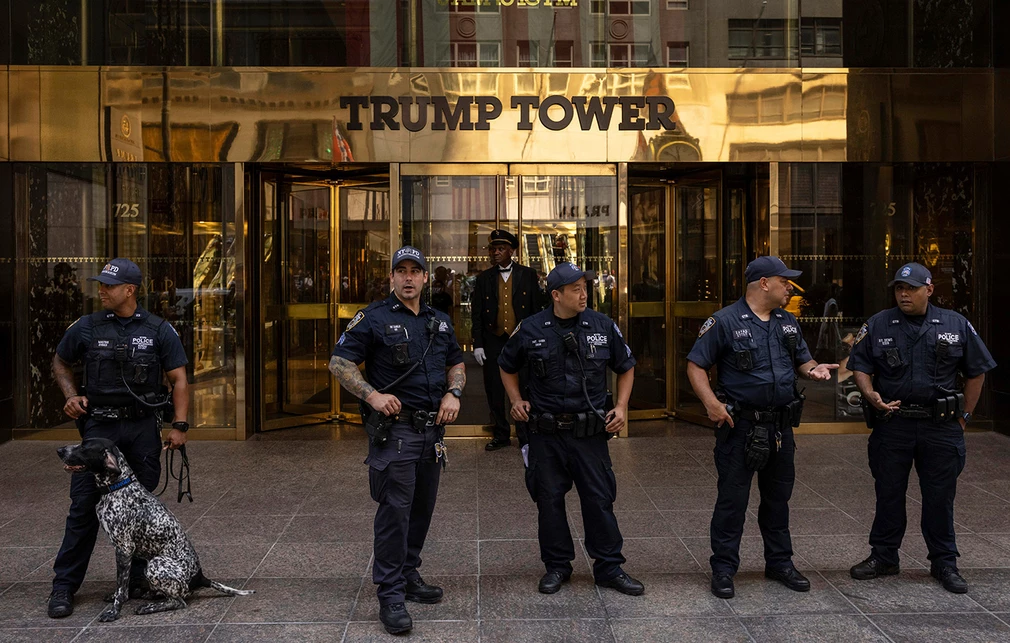 Αυξήθηκαν τα μέτρα ασφάλειας στον Πύργο του Τραμπ στη Νέα Υόρκη