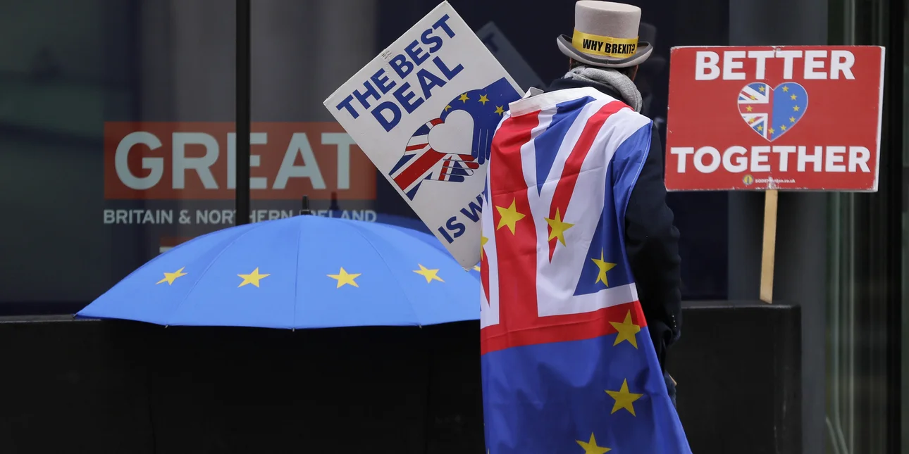 Στις κάλπες οι Βρετανοί! Προβλέπεται συντριβή Σούνακ