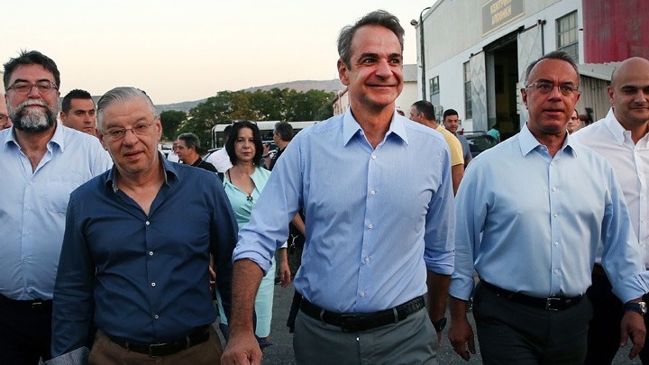 Επίσκεψη Κυρ. Μητσοτάκη στο αμαξοστάσιο της ΟΣΥ: Μέχρι το τέλος του 2025 θα κυκλοφορούν 900 καινούργια λεωφορεία