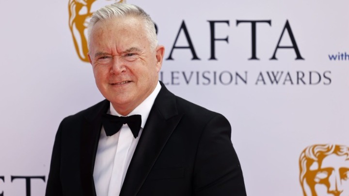 Ο Χιου Έντουρντς κατηγορείται για δημιουργία εικόνων παιδικής πορνογραφίας