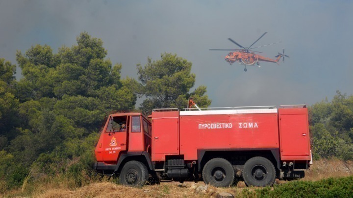 Πολύ υψηλός κίνδυνος πυρκαγιάς την Πέμπτη σε 10 περιφέρειες της χώρας