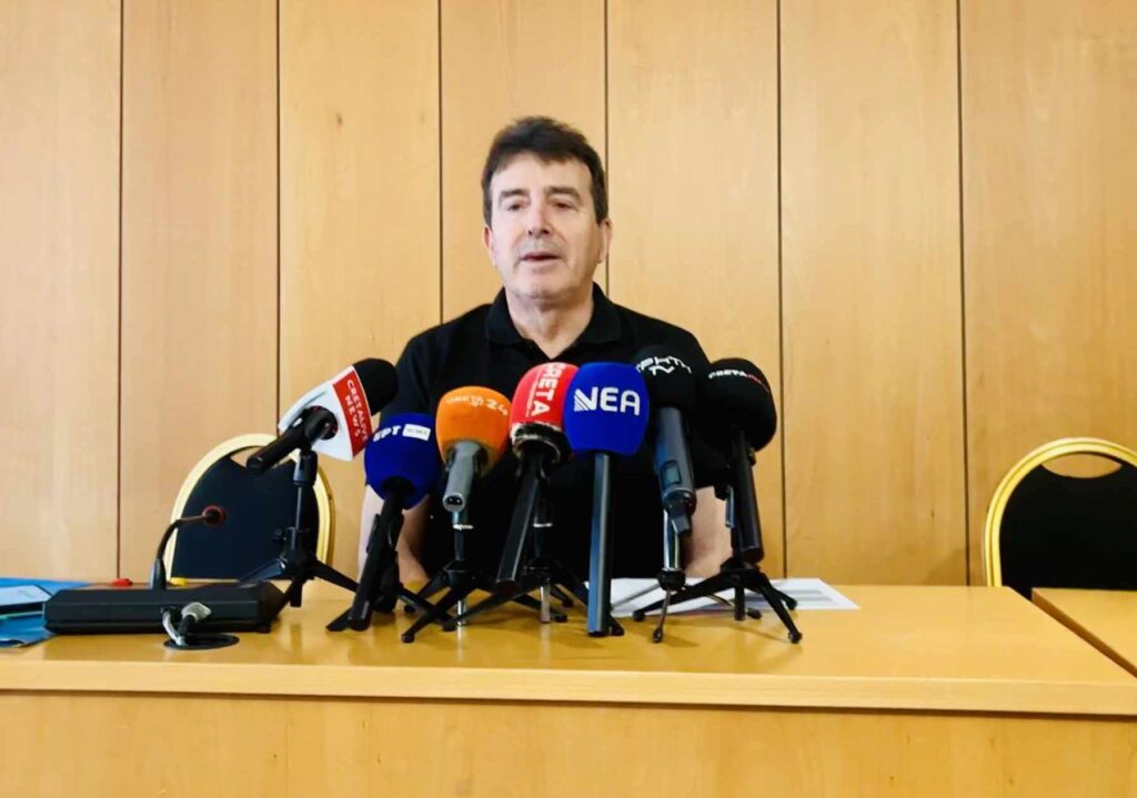 Μ. Χρυσοχοΐδης: «Δεν υπάρχουν άβατα στο νησί»