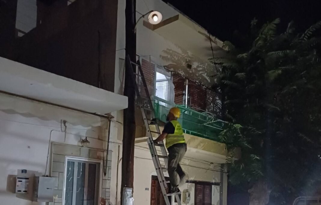 Στο επίκεντρο των παρεμβάσεων της Τεχνικής Υπηρεσίας η βελτίωση του δημοτικού οδοφωτισμού