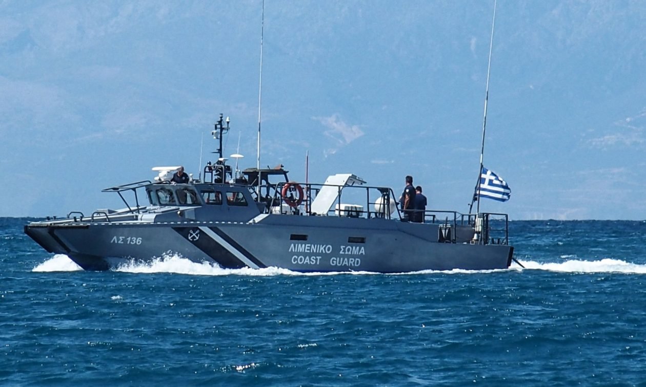 Τραγωδία στη Σάμο: Βυθίστηκε λέμβος με μετανάστες – 3 νεκροί και 25 αγνοούμενοι