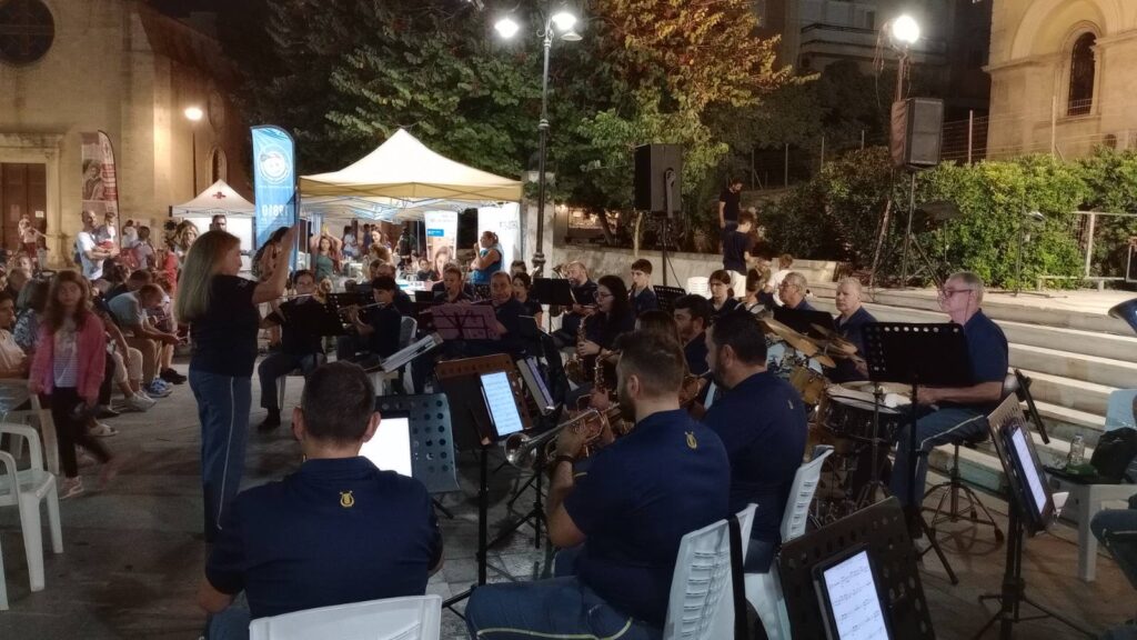 ΗΠΑ: Τουλάχιστον 50 νεκροί και ανυπολόγιστες καταστροφές από το πέρασμα του τυφώνα Χέλεν