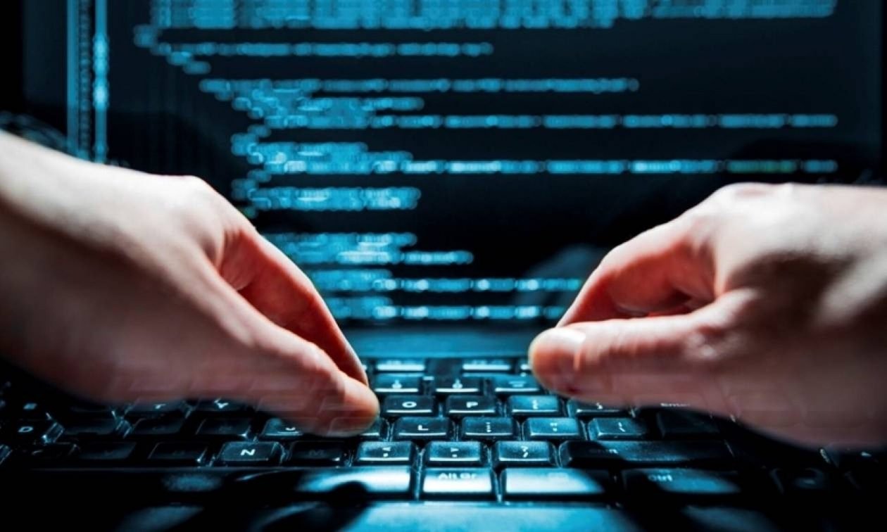 Πρώην χάκερ αποκαλύπτει 5 πράγματα που πρέπει να κάνετε για να μην σας κλέψουν