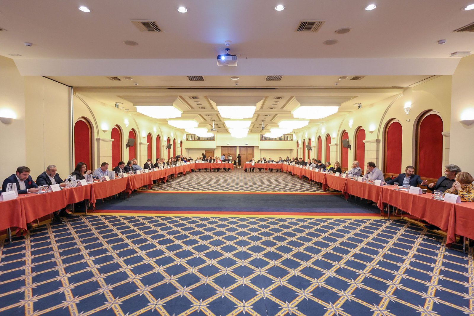 Την Τρίτη η συνεδρίαση του Περιφερειακού Συμβουλίου Κρήτης