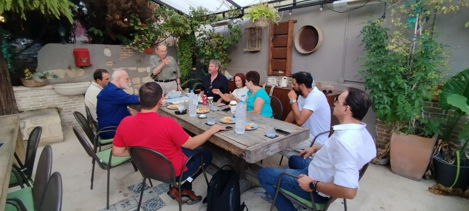 Εικαστική απεικόνιση της Κνωσού σε τοιχογραφίες στον κόμβο Κνωσού – ΒΟΑΚ