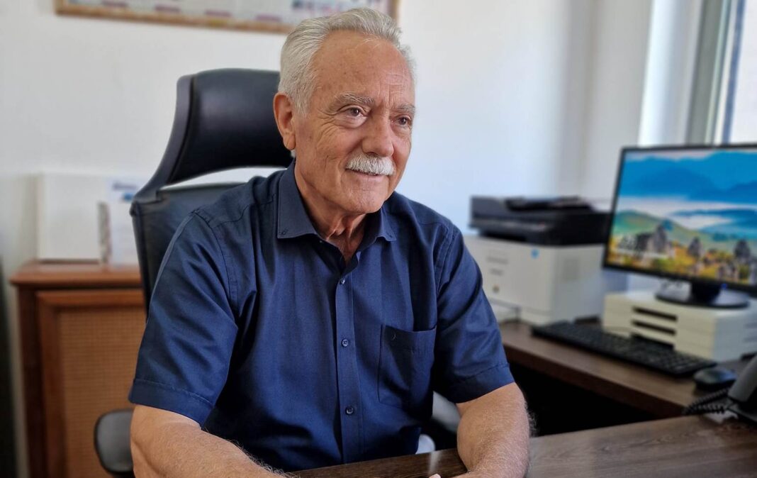 Στον προεδρικό θώκο του Λιμενικού Ταμείου Ηρακλείου ο Γ. Βαρδαβάς.