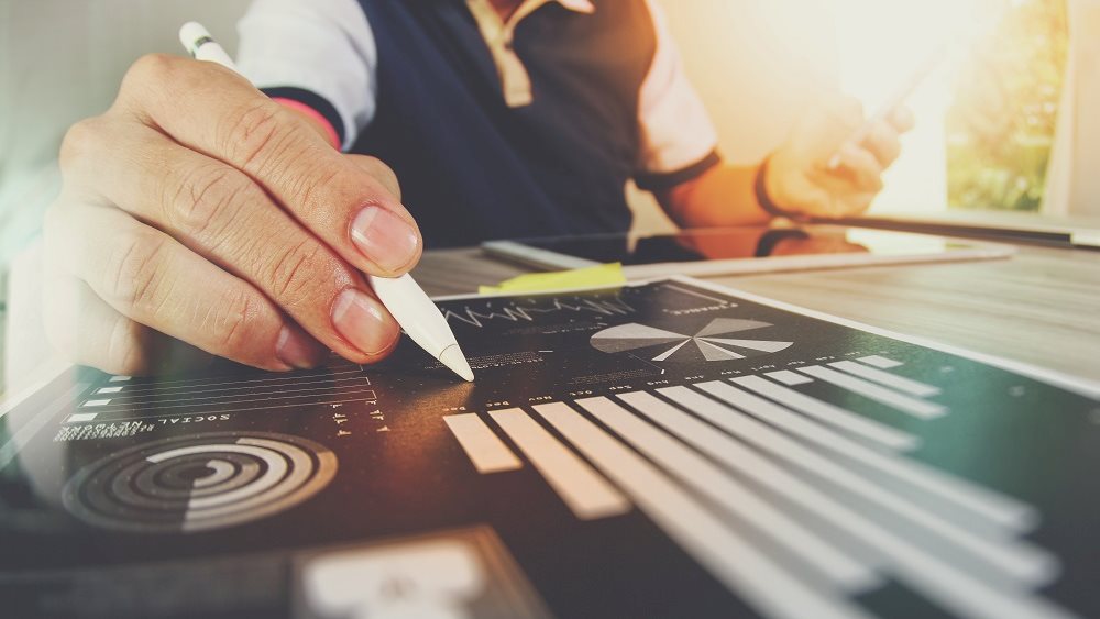 Πως θα γλιτώσετε από την τσιμπίδα των τεκμηρίων