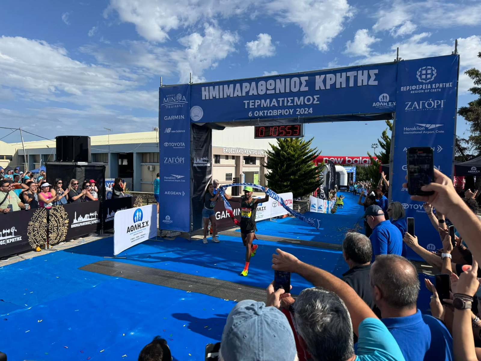 Υψηλές επιδόσεις στον Ημιμαραθώνιο Κρήτης