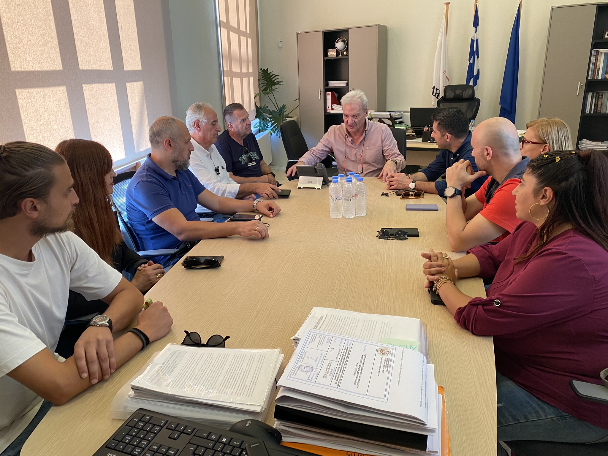 Συνάντηση Καλοκαιρινού με εκπαιδευτικούς