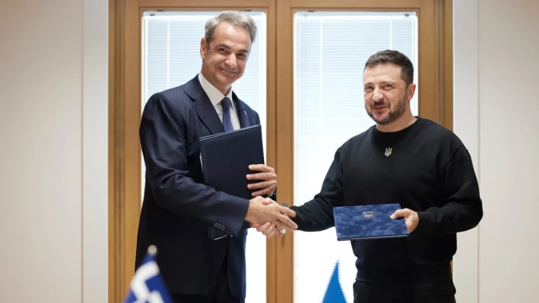 Μητσοτάκης και Ζελένσκι υπέγραψαν συμφωνία συνεργασίας σε θέματα ασφάλειας