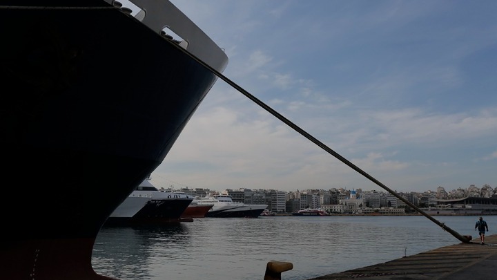Δεμένα και σήμερα και αύριο τα πλοία – Συνάντηση με τον υπ. Ναυτιλίας έχει ζητήσει η ΠΝΟ