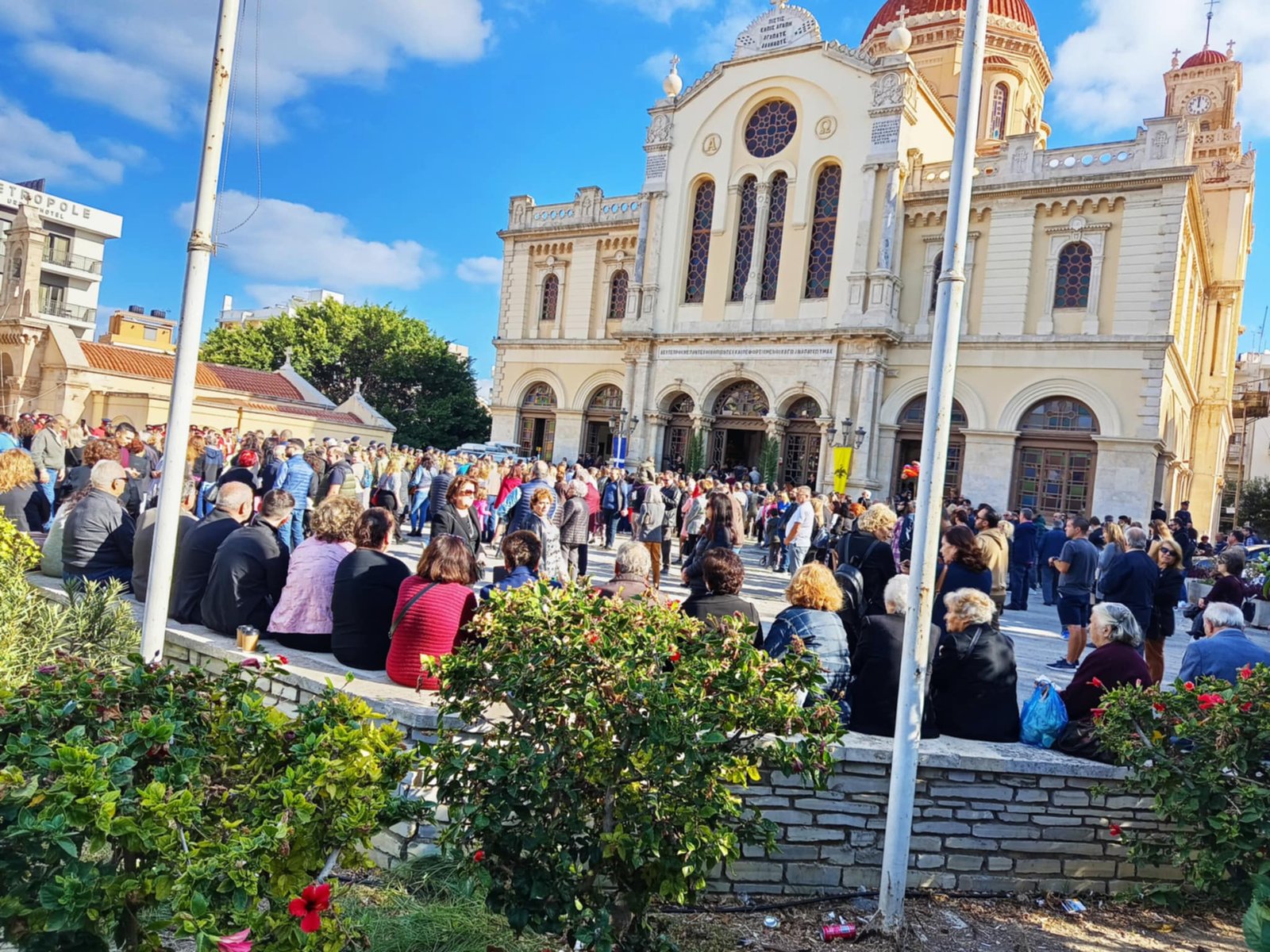 Τιμάει τον Άγιο Μηνά το Ηράκλειο!