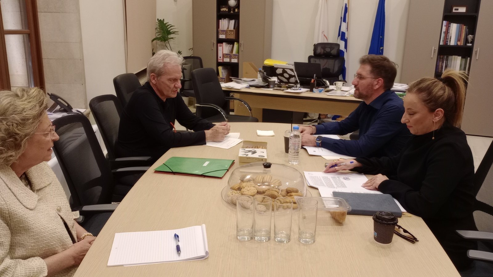 Συνάντηση Καλοκαιρινού-Μποκέα στη Λότζια