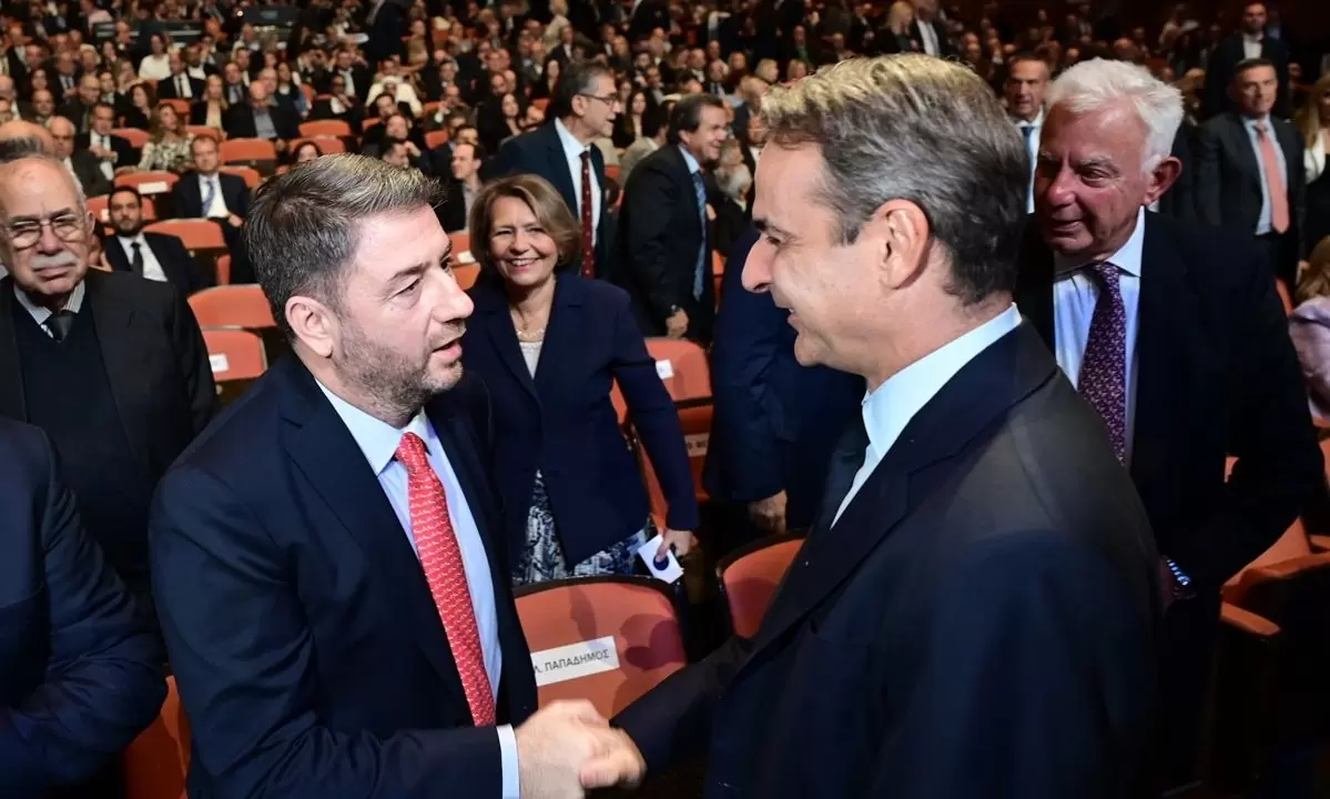 Πότε θα συναντηθούν Μητσοτάκης – Ανδρουλάκης – Κλείδωσε το ραντεβού