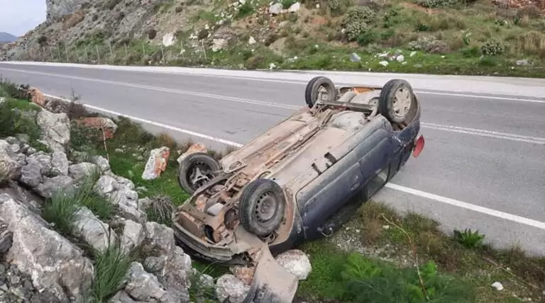 Κρήτη: Το αυτοκίνητο βρέθηκε στο…κενό, αλλά ο οδηγός βγήκε σώος και αβλαβής