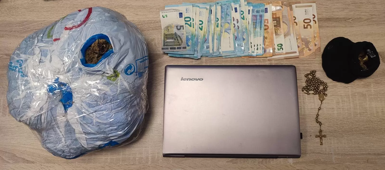 «Χειροπέδες» για κλοπές και ναρκωτικά