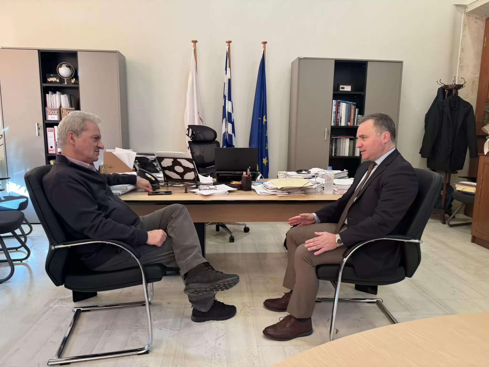 Διαδοχικές συναντήσεις του Δημάρχου Ηρακλείου Αλέξη Καλοκαιρινού με φορείς της πόλης