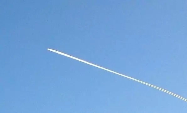 Έπεσε κι άλλο αεροπλάνο: Αεροσκάφος συνετρίβη στα ανοιχτά των ΗΑΕ
