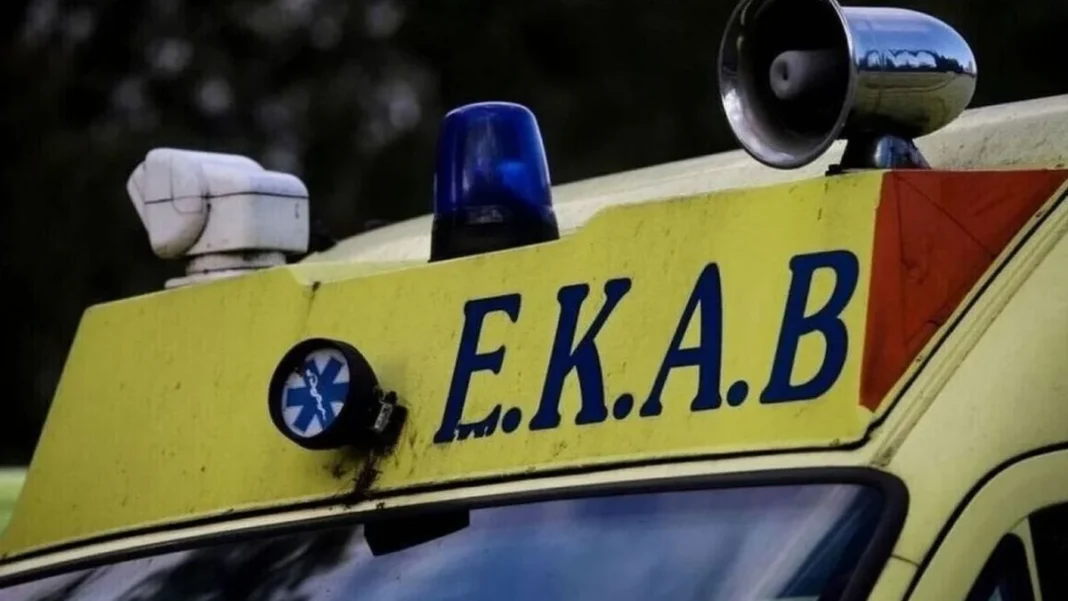 Χτύπησαν ηλικιωμένη γυναίκα με αιχμηρό αντικείμενο στο κεφάλι