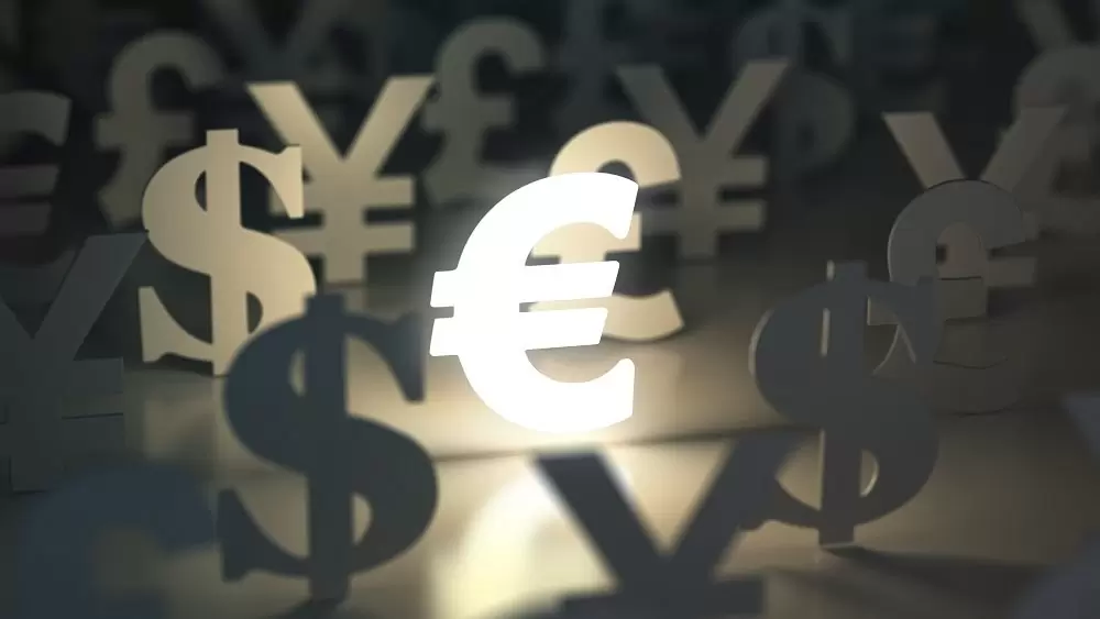 Το ευρώ υποχωρεί 0,13%, στα 1,0411 δολάρια