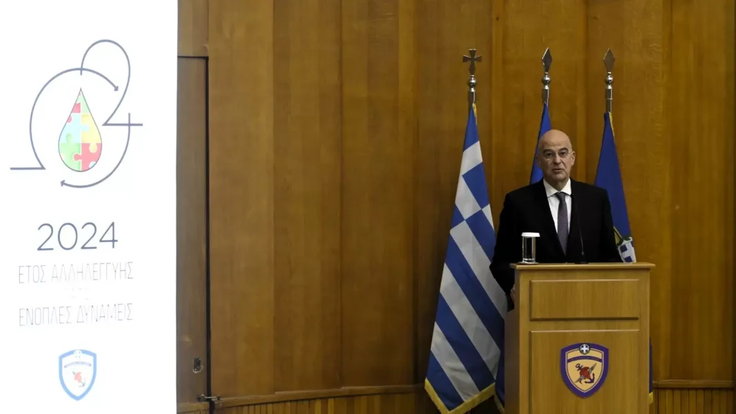 Δένδιας: Θα εξασφαλίσουμε το δικαίωμα των ατόμων με αυτισμό