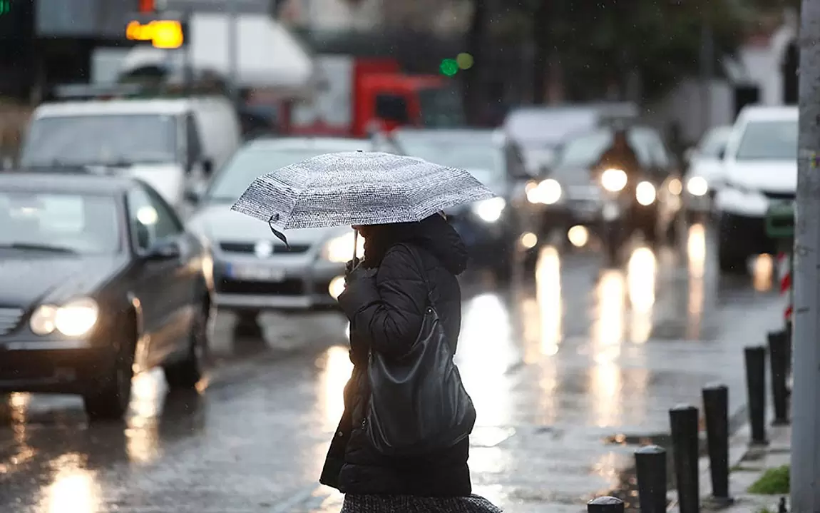 Καιρός: Σε ποιες περιοχές αναμένονται ισχυρές βροχές και καταιγίδες σήμερα – Η πρόγνωση για τα επόμενα 24ωρα