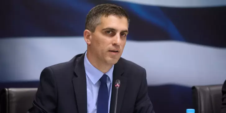 Δήμας για τενεκέδες με ελαιόλαδο: «Διαψεύδω όσα αναπαράγονται περί προστίμου στη μεταφορά του»