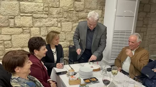 Στην κοπή της Πρωτοχρονιάτικης πίτας του Κοινωνικού Φροντιστηρίου ο Δήμαρχος Ηρακλείου