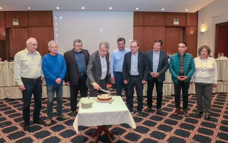 Ο Σταύρος Αρναουτάκης έκοψε την βασιλόπιτα: «Με ενότητα και διεκδίκηση για την Κρήτη»