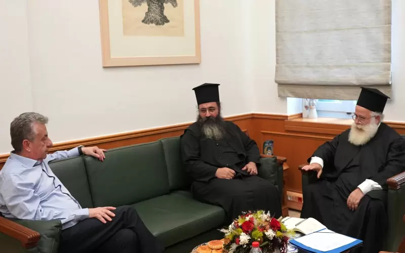 Συνάντηση του περιφερειάρχη Κρήτης με τον μητροπολίτη Ιεραπύτνης και Σητείας